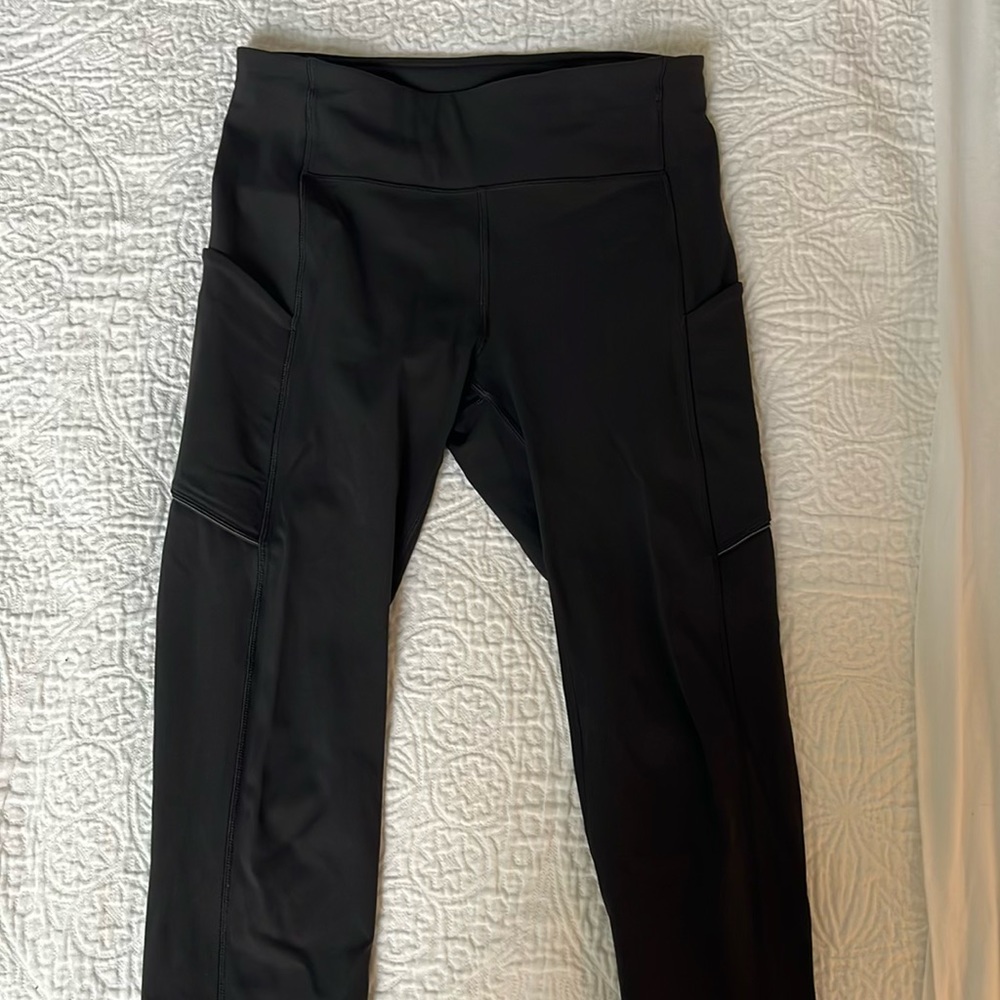 Lululemon Speed Up Crop